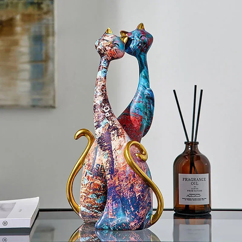 Graffiti Cat Couple Figurines