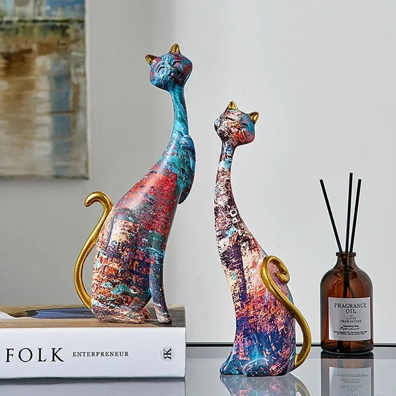Graffiti Cat Couple Figurines